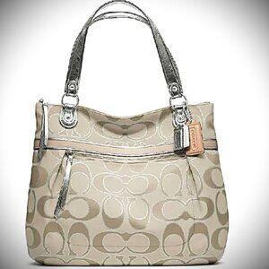 Coach Poppy Tote Signature Print